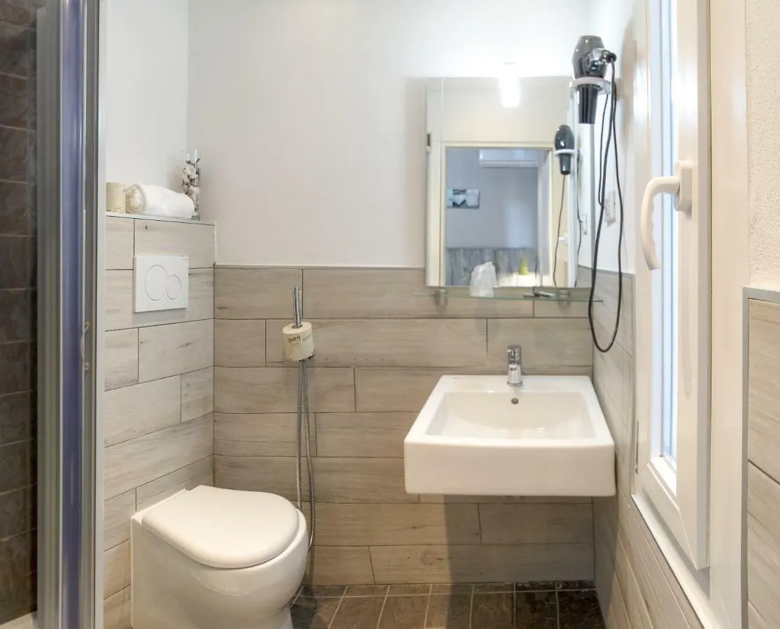 לריצ'י Albergo Serena 3*,  איטליה